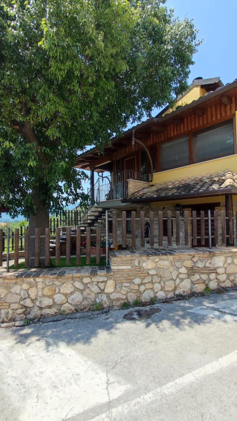 Il Bagolaro Casa Vacanze Sulmona Exteriér fotografie